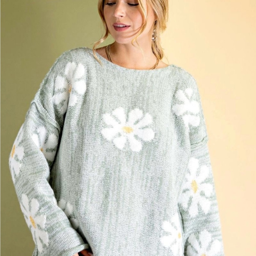 Daisy Flower Patterned Loose Fit Sweater
Size: Small - Picture 2 of 10
